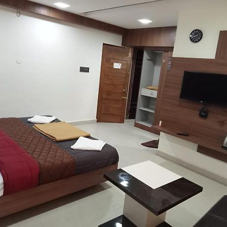 Grand Meridian Vinnamangalam Esterno foto