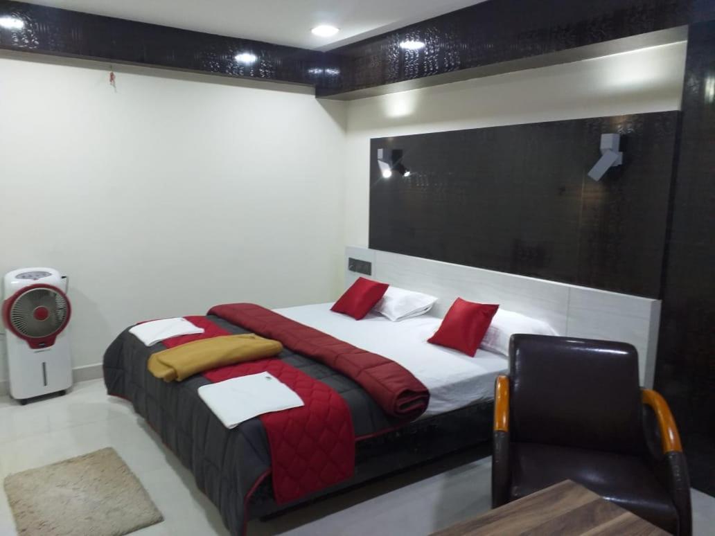 Grand Meridian Vinnamangalam Esterno foto
