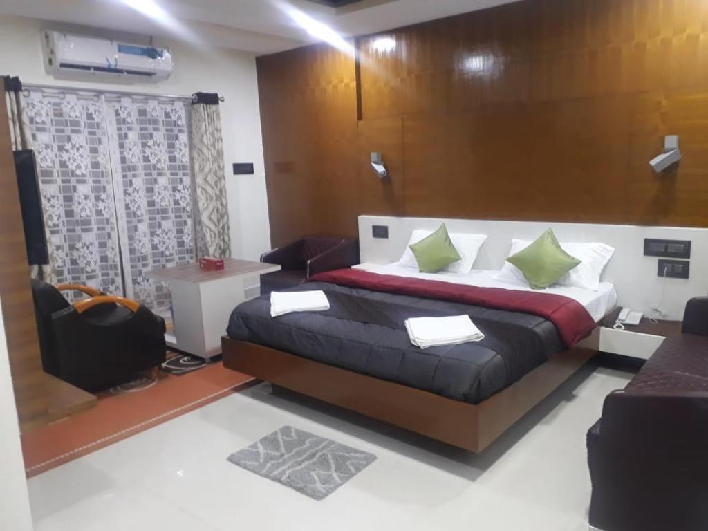 Grand Meridian Vinnamangalam Esterno foto