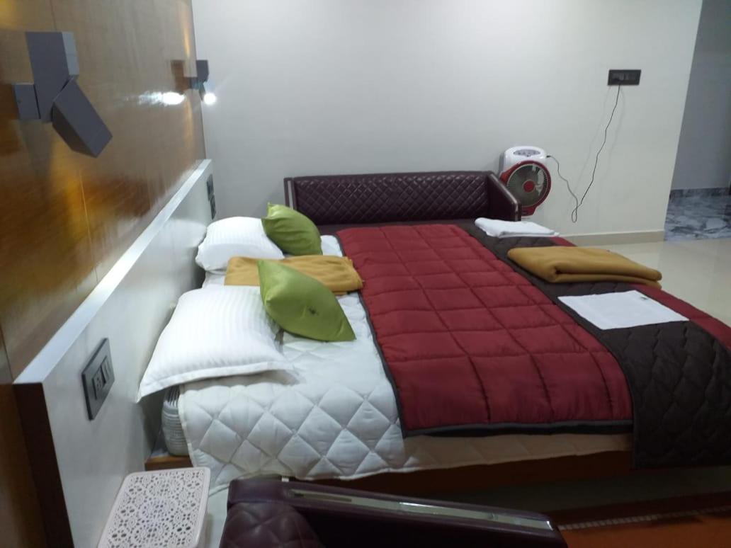 Grand Meridian Vinnamangalam Esterno foto