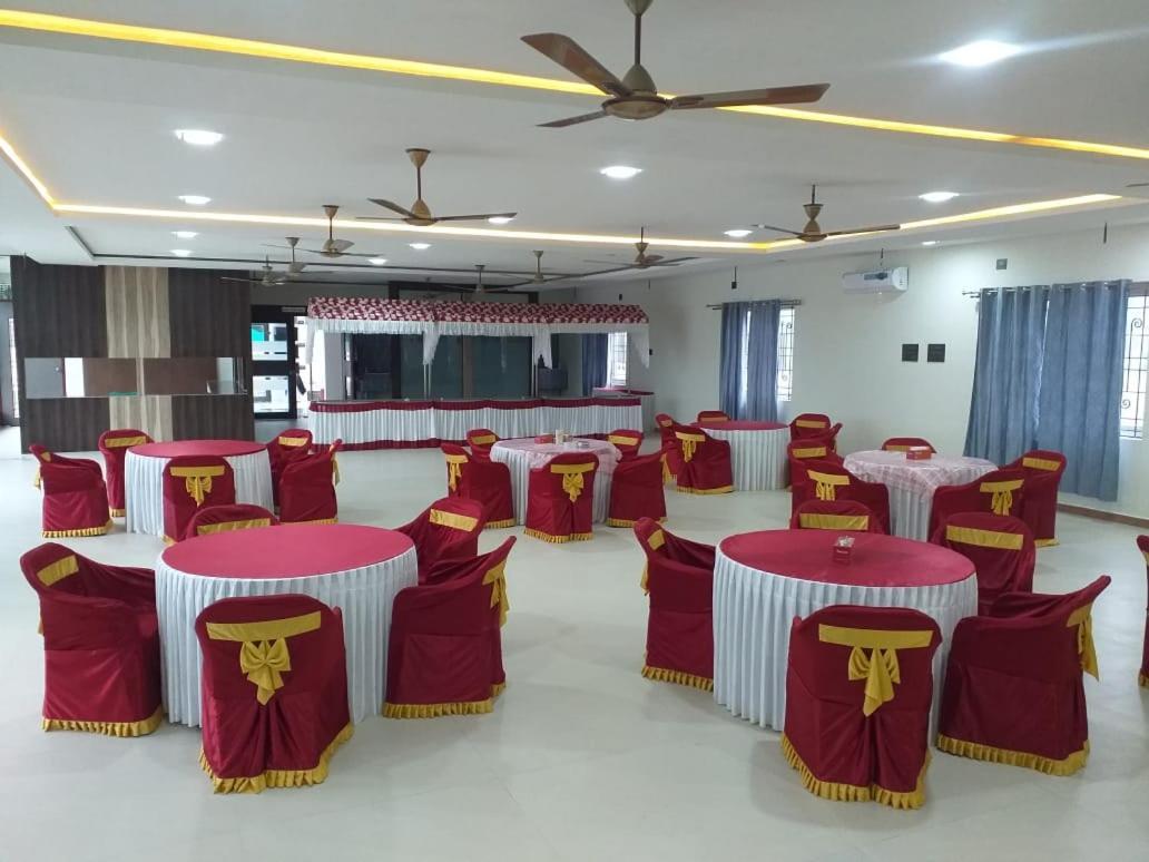 Grand Meridian Vinnamangalam Esterno foto