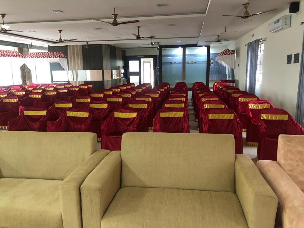 Grand Meridian Vinnamangalam Esterno foto