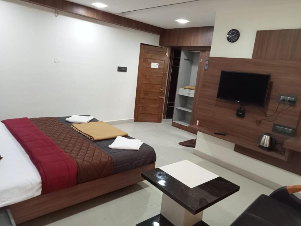 Grand Meridian Vinnamangalam Esterno foto